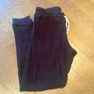 Leallo black waffle sweatpants with drawstring